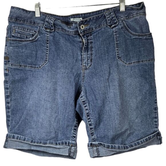 CATO 18W Women's Dark Blue Jean Shorts Cuffed Bermuda Stretch Utility Plus Size - Picture 1 of 8